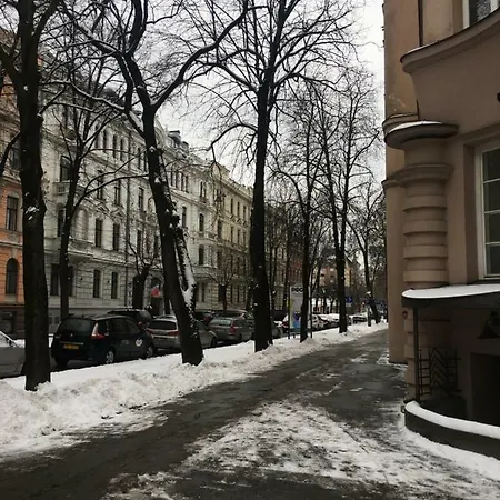 Bright Studio In Art Nouveau District * Riga